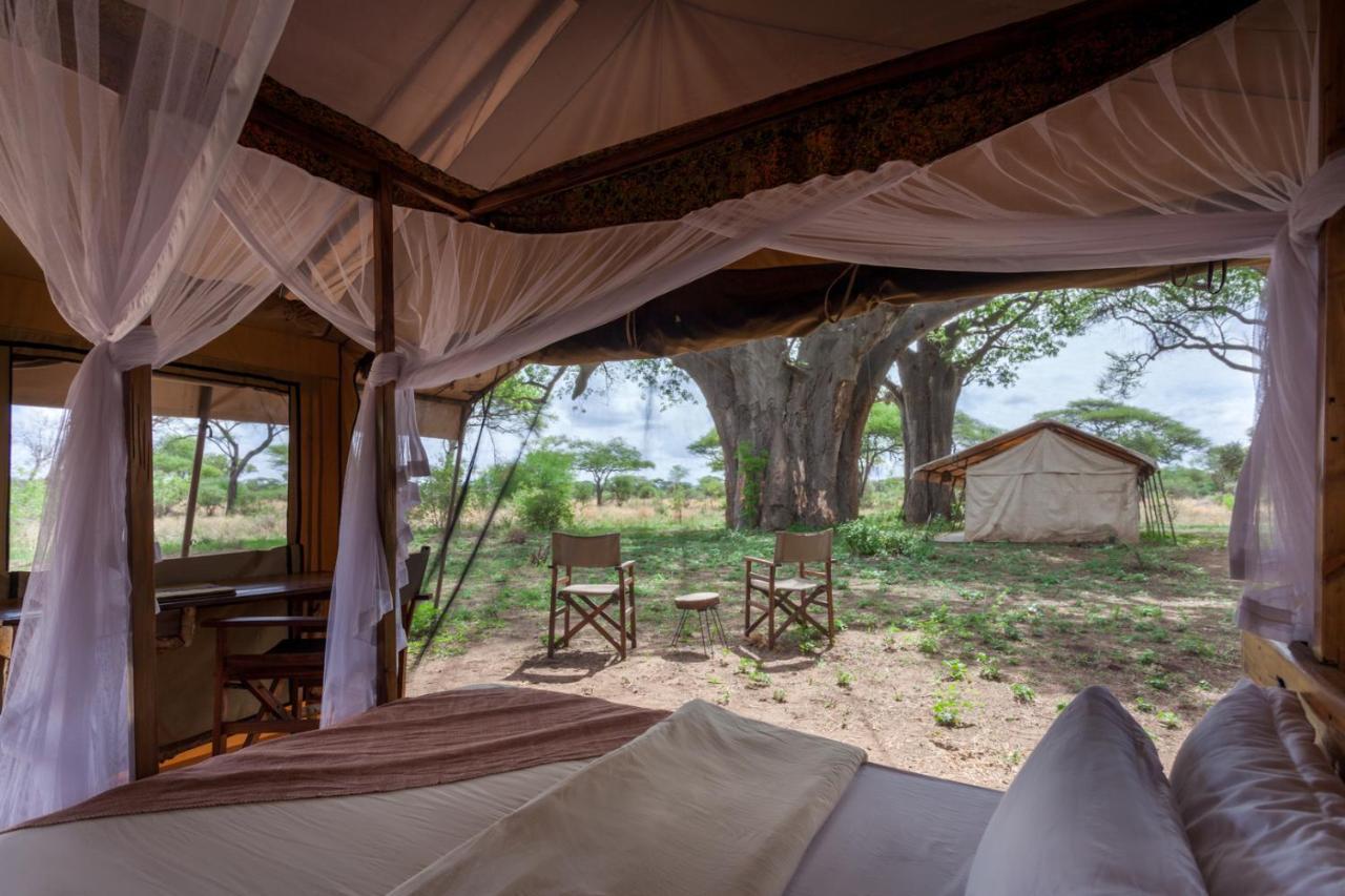 Baobab Tented Camp Kwa Kuchinia Eksteriør bilde