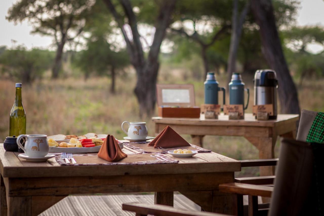 Baobab Tented Camp Kwa Kuchinia Eksteriør bilde